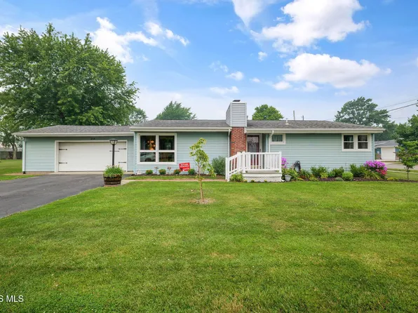 214 N Todd St, Mc Comb, OH 45858