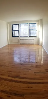 Rented by Roberto Guilbet, LREB | media 17