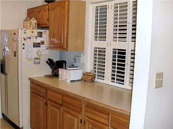 5th image of 1005 Southwood Dr APT 7