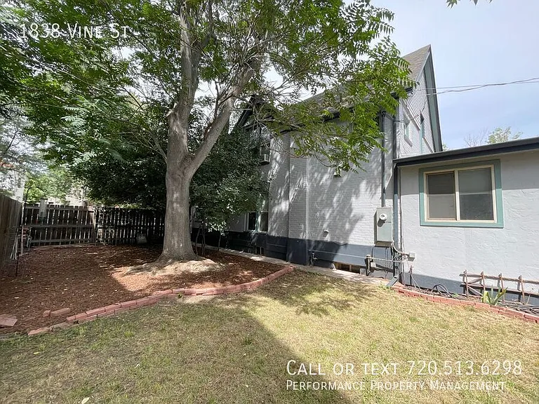 1838 Vine St — Photo 34