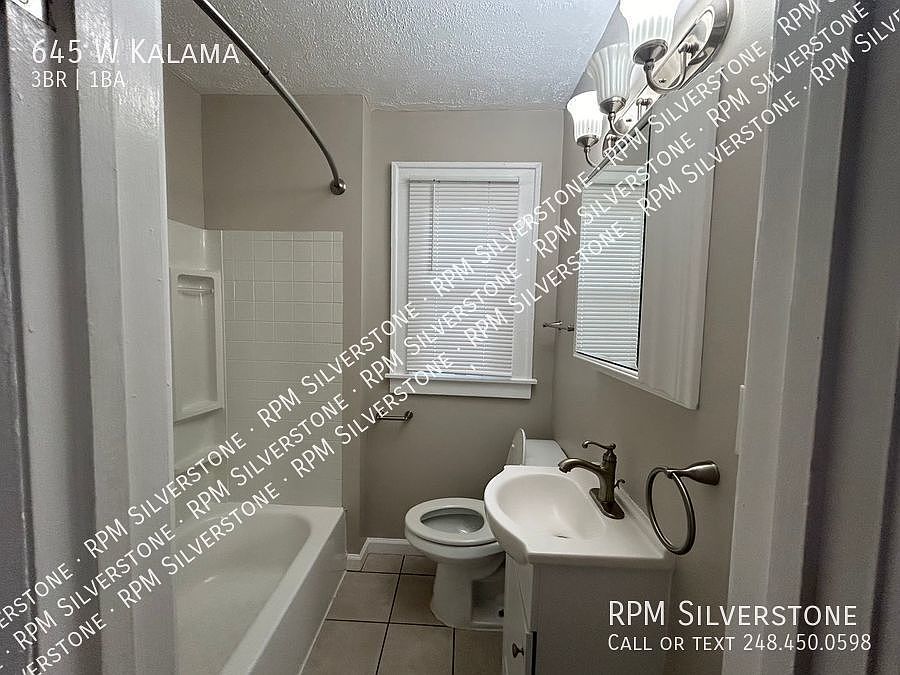 1st image of 645 W Kalama Ave