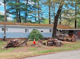 9 Humes St, Webster, MA 01570