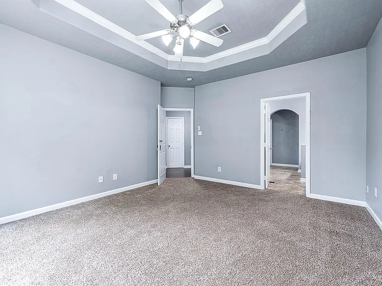 3720 Armand Dr — Photo 21