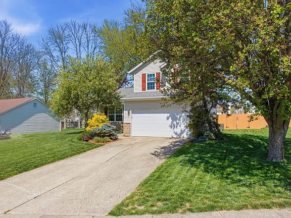 3rd image of 688 Whippoorwill Dr