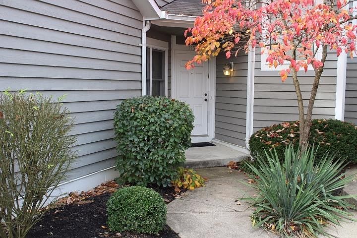 11565 Symmes Gate Ln, Symmes Twp, OH 45249 | Zillow
