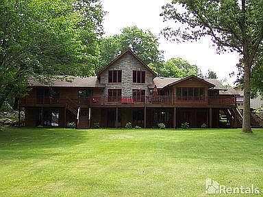 1st image of 28080 Lakewood Dr NW