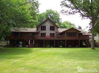 28080 Lakewood Dr NW, Isanti, MN 55040
