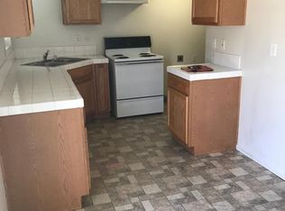 334 Beardsley Ave APT 9, Bakersfield, CA