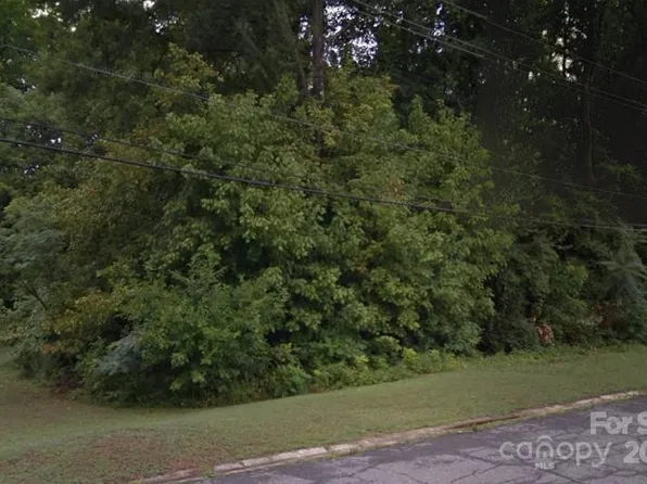 1197 Fern Forest Dr, Gastonia, NC 28054