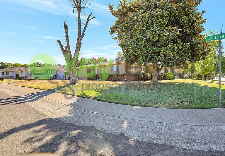 5121 Da Rosa Dr — Photo 1