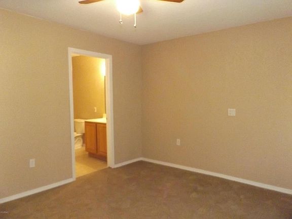 4th image of 2226 N 57th Dr