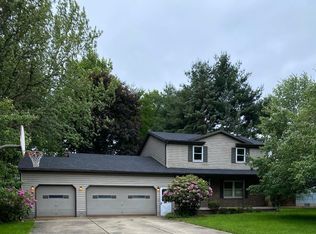 1591 Tamarisk Trl, Youngstown, OH 44514