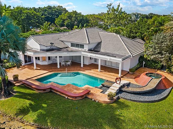 2nd image of 9454 NW 52 Doral Ln