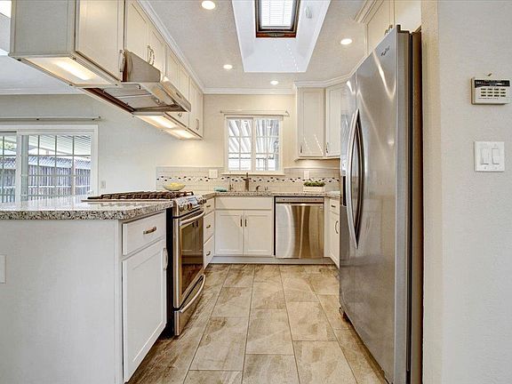5th image of 4329 Lynfield Ln