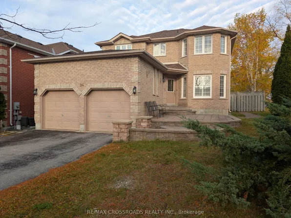 94 Violet St, Barrie, ON L4N 9M8