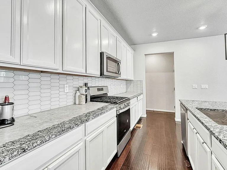 7179 Bedlam Dr — Photo 10