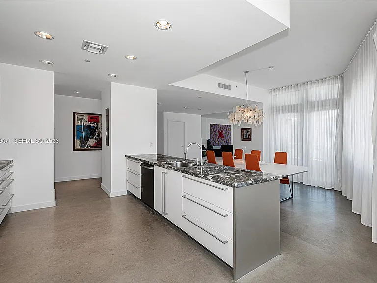 6101 Aqua Ave #702 — Photo 11