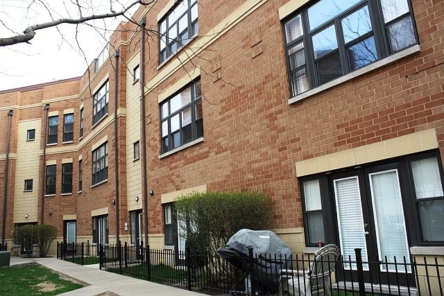 1st image of 2318 W Bloomingdale Ave APT A