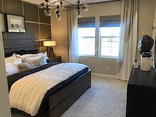 5th image of 11005 Logan Way