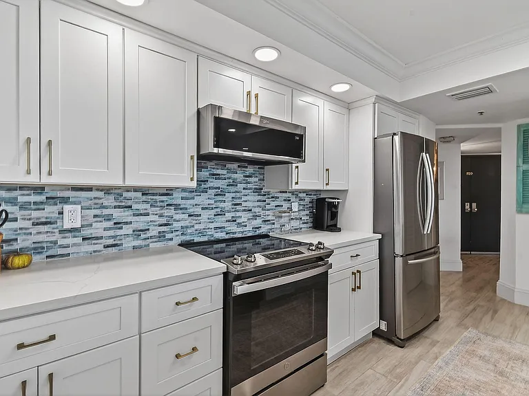 600 Ocean Dr #6002C — Photo 16