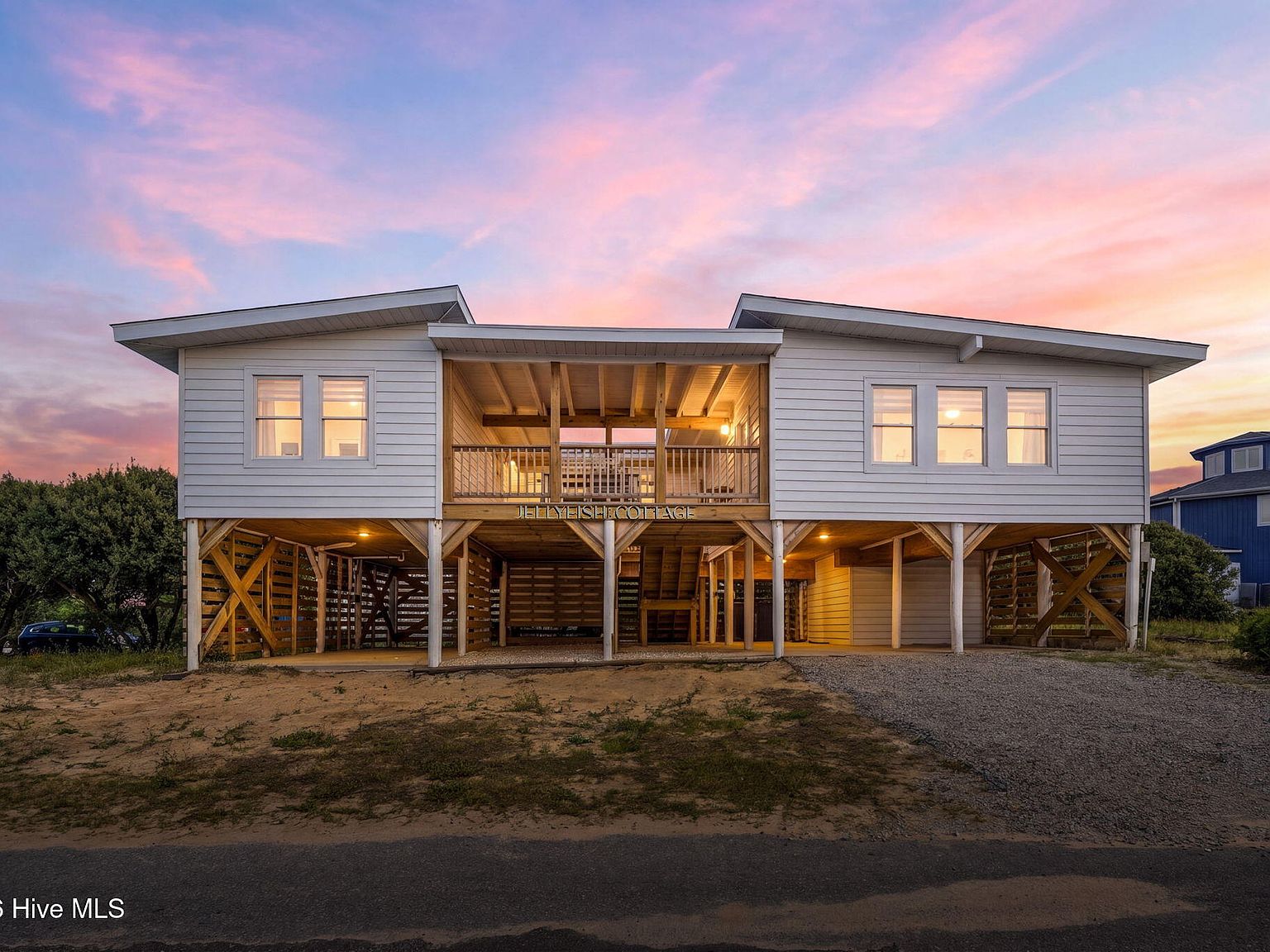 3929 W Dolphin Drive, Oak Island, NC 28465 | MLS #100566197 | Zillow 3929 W Dolphin Drive, Oak Island, NC 28465 | MLS #100566197 | Zillow