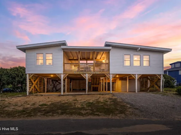 3929 W Dolphin Drive, Oak Island, NC 28465