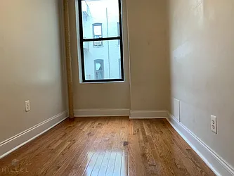 Rented by Hillel Realty Group