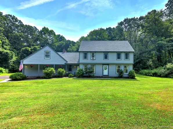 75 Stonegate Drive, Southbury, CT 06488