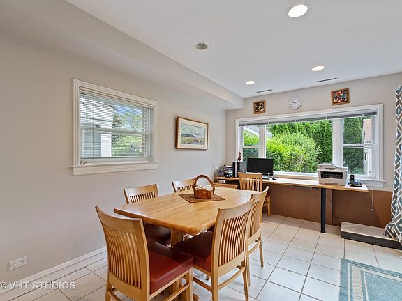 5th image of 6514 N Kimball Ave
