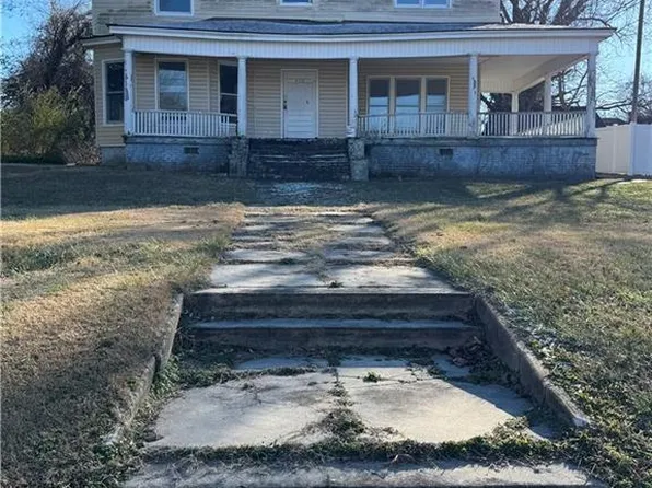 409 Lindsey St #A-b, Reidsville, NC 27320