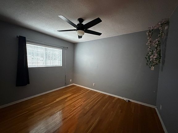 5th image of 18601 Vincennes St #3