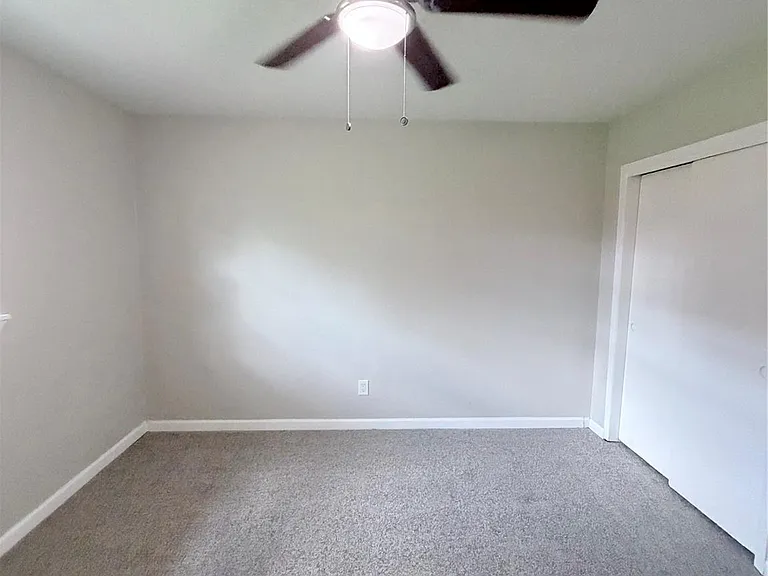 7705 Parker Rd — Photo 14