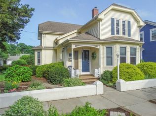 11 Duane St, Warwick, RI 02818