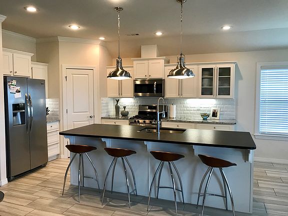 4th image of 2847 W Featherock Way
