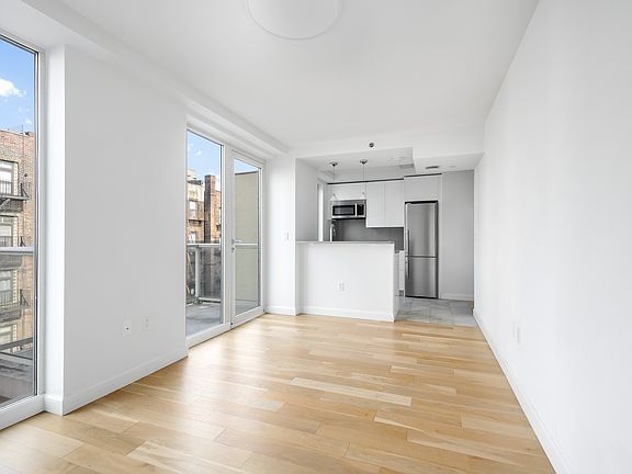3rd image of 111 E 115th St #4B