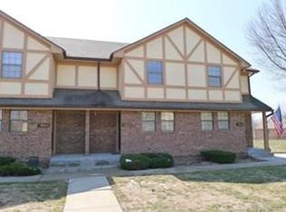 7027 N Fisk Ct, Kansas City, MO 64151