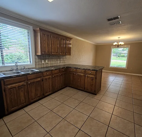 1822 Northwood Ct — Photo 14