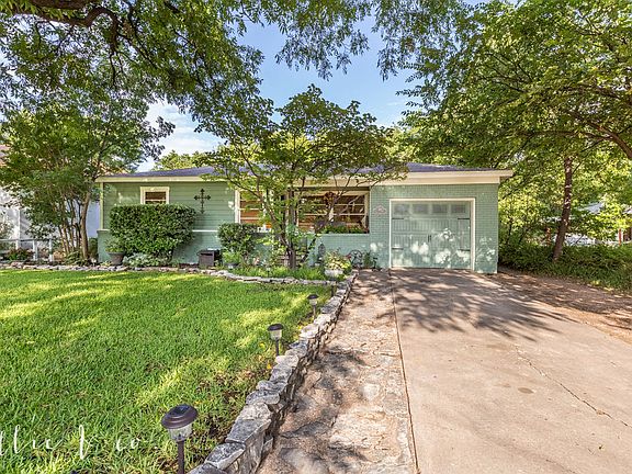 Beautiful Curb Appeal
