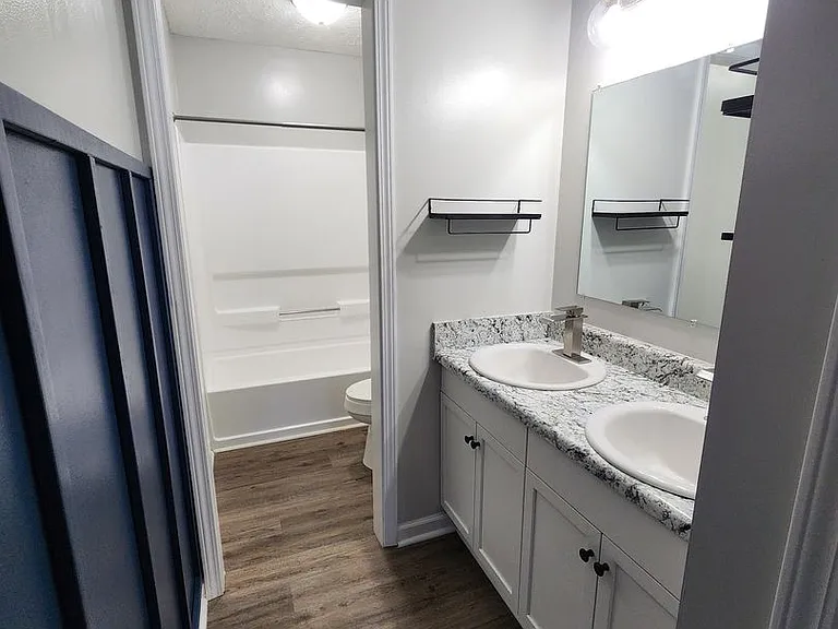 2212 Mossycup Ln — Photo 10