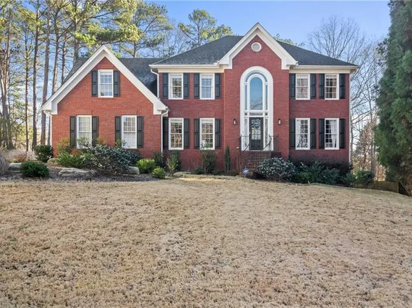 1701 Crowes Lake Ct, Lawrenceville, GA 30043