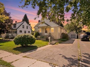 86 Forest Ave, Pt Colborne, ON L3K5E4