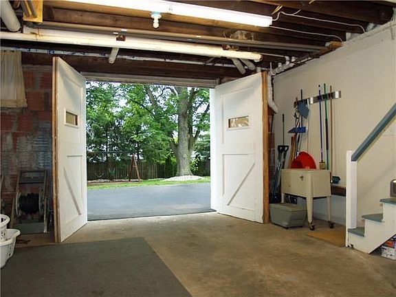walk out basements