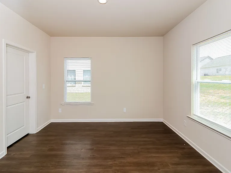 153 Innis Brook Cir — Photo 5