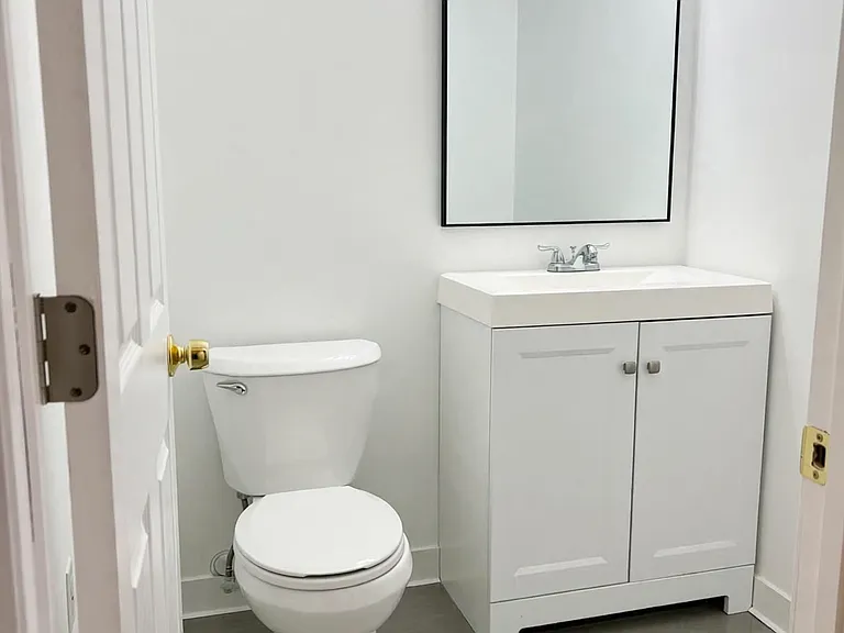 145 Broad St #18 — Photo 9
