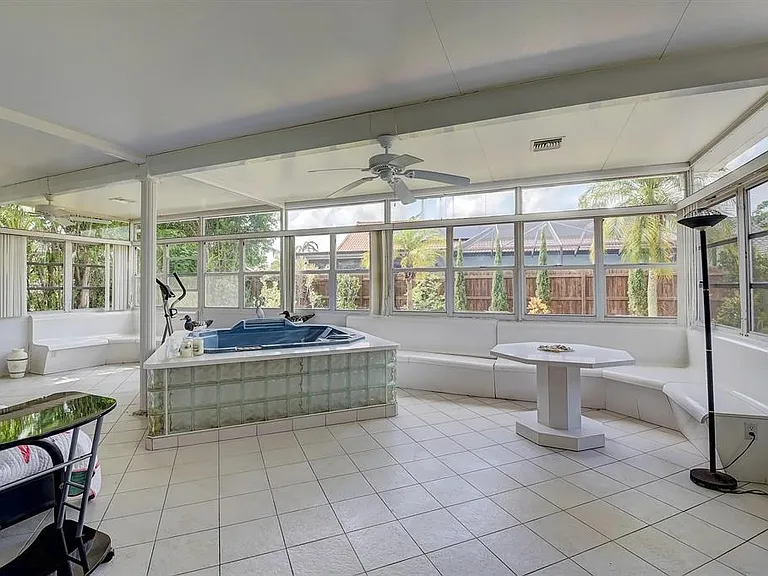 9565 El Clair Ranch Rd — Photo 20