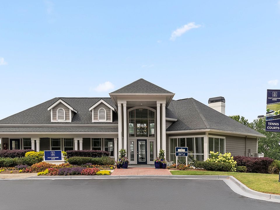 C242940_ChattahoocheeRidge_LEASING_02