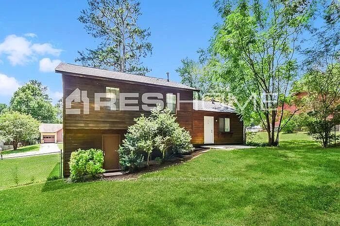 113 Clifford Ct — Photo 13
