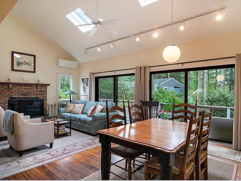 1st image of 9 Villa Ave