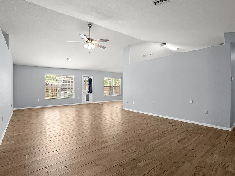 11366 Riddle Dr — Photo 9
