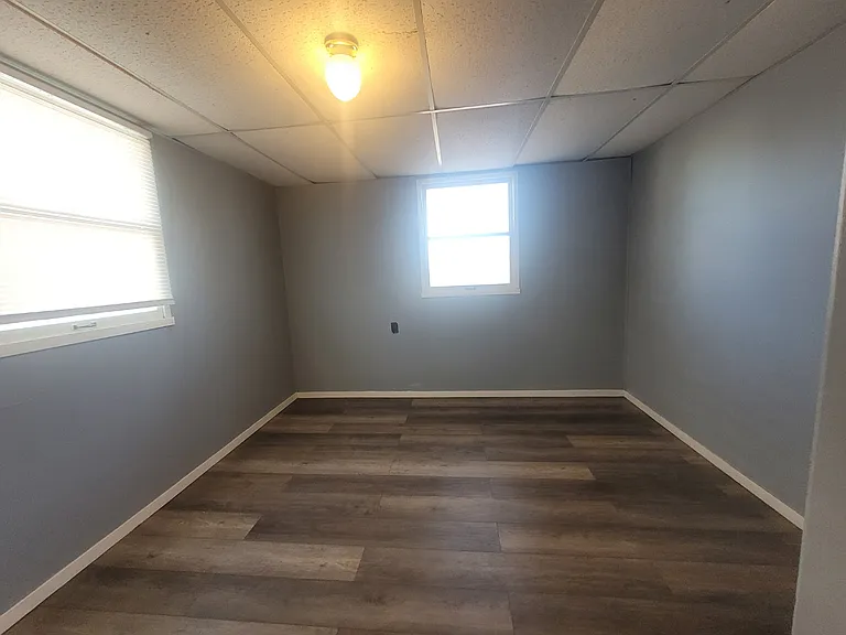 411 N Sheridan Ave — Photo 6